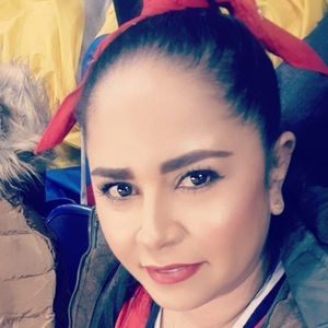 Meet your Posher, Vivian liseth